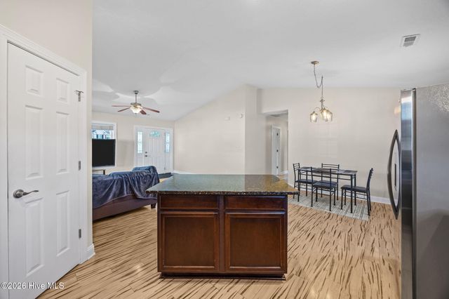 210 Tall Tree Court, Maysville, NC 28555