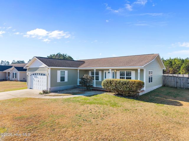 210 Tall Tree Court, Maysville, NC 28555