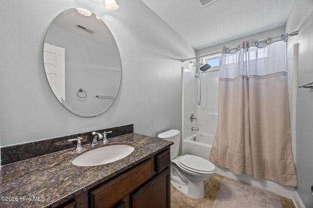 210 Tall Tree Court, Maysville, NC 28555