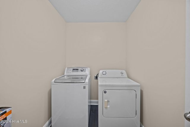 210 Tall Tree Court, Maysville, NC 28555