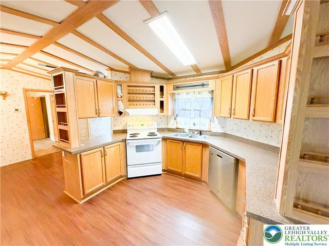 147 Ashley Lane, East Penn Twp, PA 18235