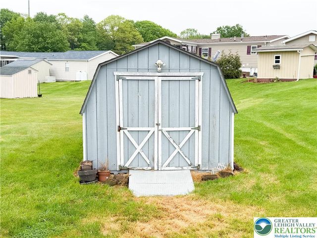 147 Ashley Lane, East Penn Twp, PA 18235