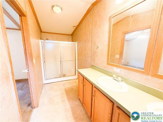 147 Ashley Lane, East Penn Twp, PA 18235