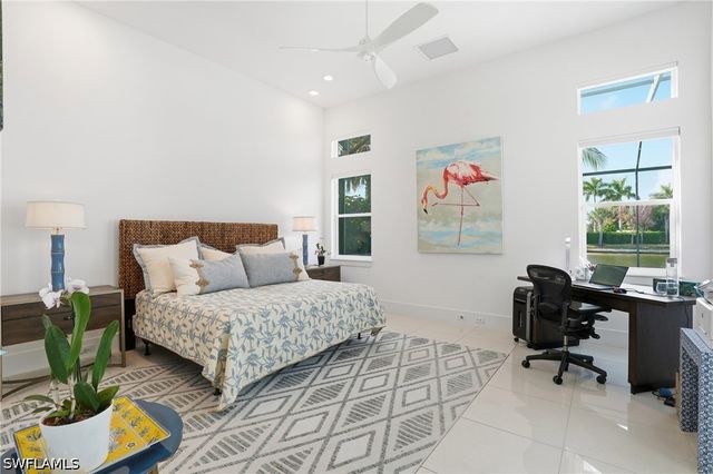 14831 Dockside LN, Naples, FL 34114