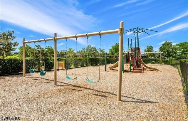 14831 Dockside LN, Naples, FL 34114