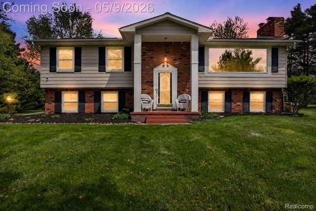 1180 N Hurd Road, Brandon Charter Township, MI 48462