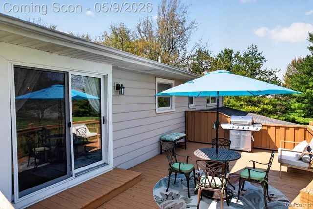 1180 N Hurd Road, Brandon Charter Township, MI 48462