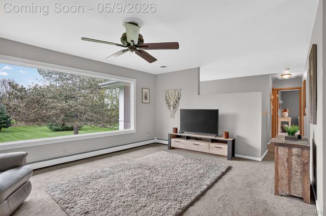 1180 N Hurd Road, Brandon Charter Township, MI 48462