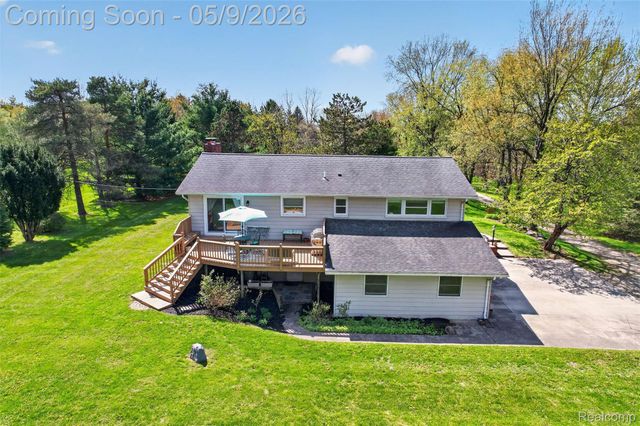 1180 N Hurd Road, Brandon Charter Township, MI 48462