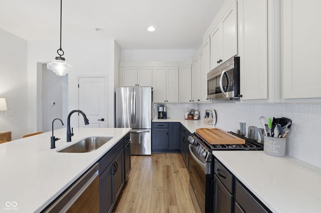 17352 Ackerson Boulevard, Westfield, IN 46074