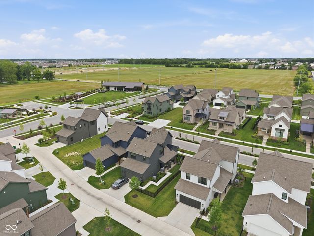 17352 Ackerson Boulevard, Westfield, IN 46074