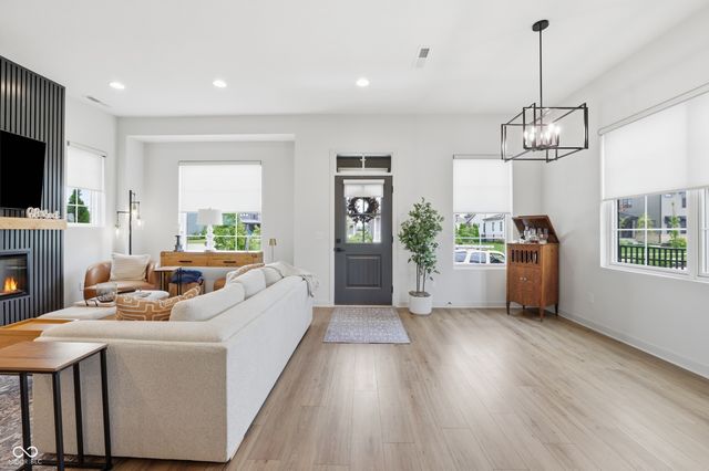 17352 Ackerson Boulevard, Westfield, IN 46074