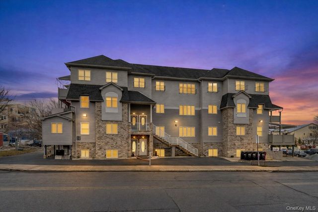 6 Garfield Road 311, Monroe, NY 10950