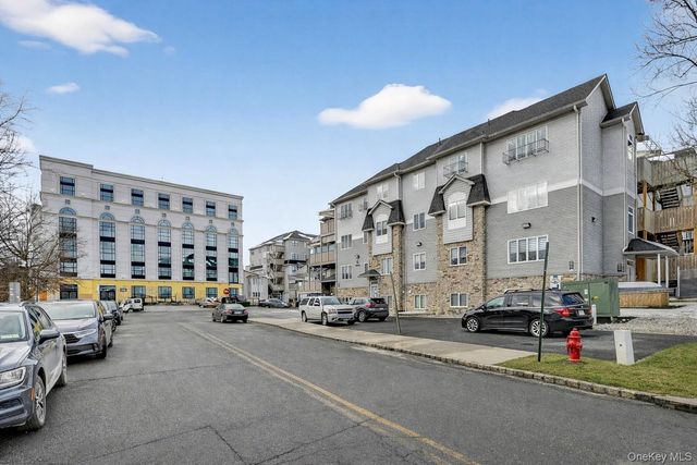 6 Garfield Road 311, Monroe, NY 10950