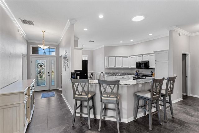 566 ALLENWOOD LOOP, The Villages, FL 32162