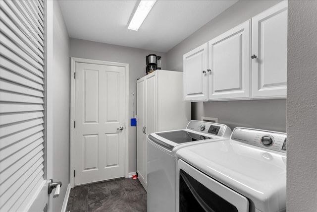 566 ALLENWOOD LOOP, The Villages, FL 32162