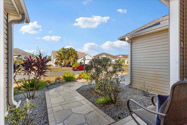 566 ALLENWOOD LOOP, The Villages, FL 32162