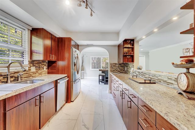 1345 NW 4th Ave, Fort Lauderdale, FL 33311