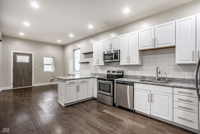 421 E Morris Street, Indianapolis, IN 46225