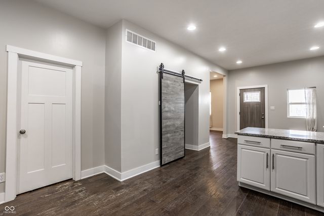 421 E Morris Street, Indianapolis, IN 46225