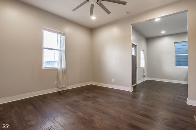 421 E Morris Street, Indianapolis, IN 46225