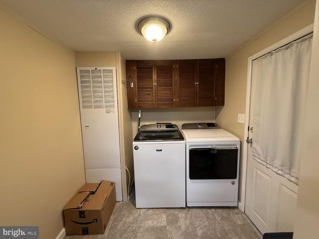 121 CHERRY LN, Dillsburg, PA 17019