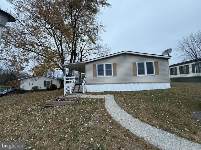 121 CHERRY LN, Dillsburg, PA 17019