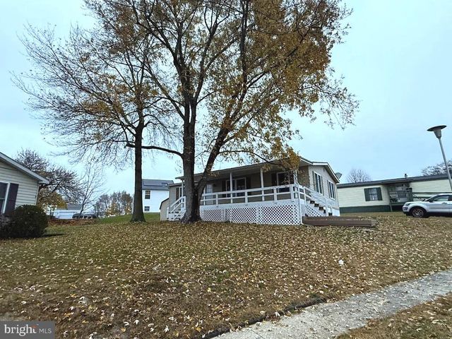 121 CHERRY LN, Dillsburg, PA 17019