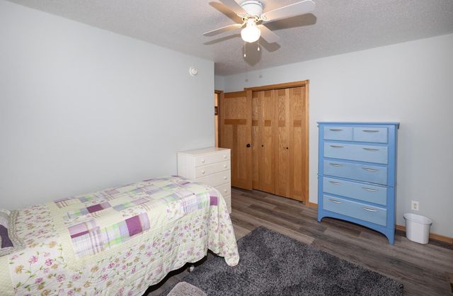 1527 41st Avenue S, Moorhead, MN 56560