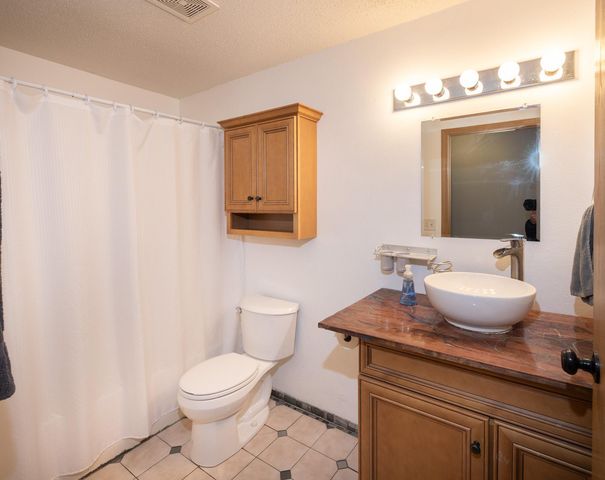 1527 41st Avenue S, Moorhead, MN 56560