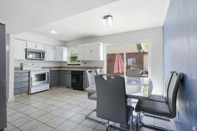 9169 W COPPER COVE CIR, Magna, UT 84044