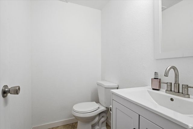 9169 W COPPER COVE CIR, Magna, UT 84044