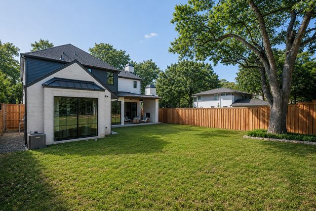 6903 La Vista Drive, Dallas, TX 75214