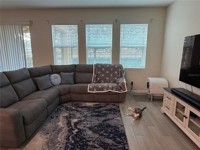 9896 RED EAGLE DRIVE, Orlando, FL 32825