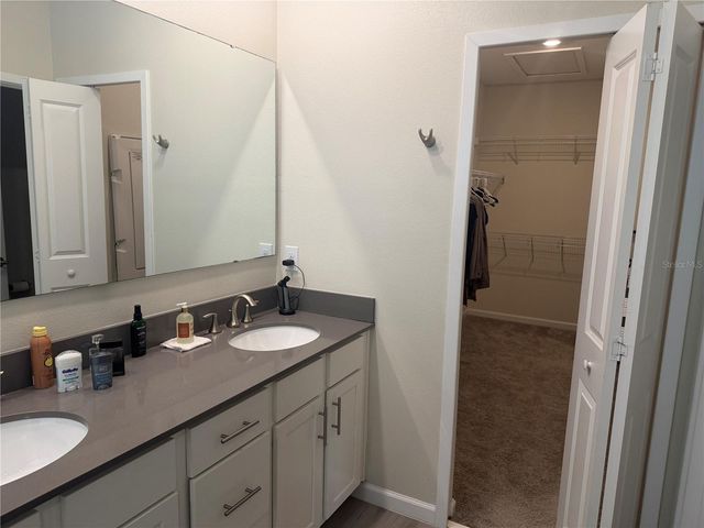 9896 RED EAGLE DRIVE, Orlando, FL 32825