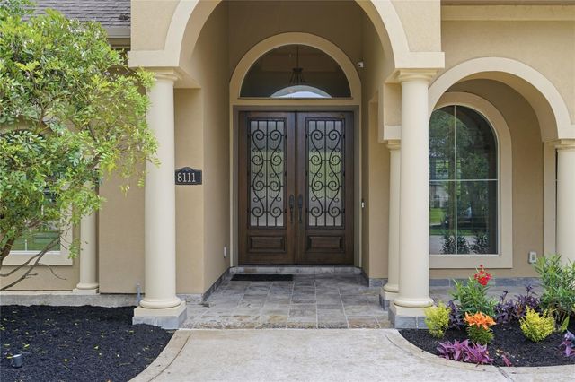 8111 Hideaway Lake Circle, Spring, TX 77389