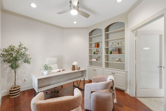 8111 Hideaway Lake Circle, Spring, TX 77389