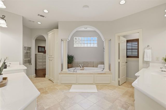 8111 Hideaway Lake Circle, Spring, TX 77389