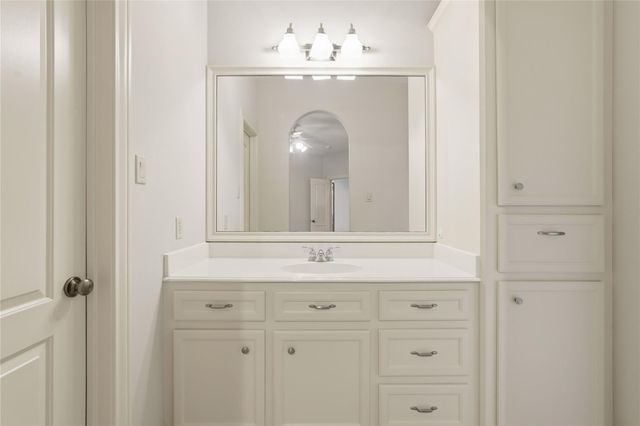 8111 Hideaway Lake Circle, Spring, TX 77389