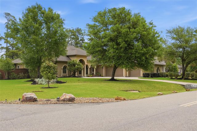 8111 Hideaway Lake Circle, Spring, TX 77389