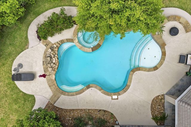 8111 Hideaway Lake Circle, Spring, TX 77389