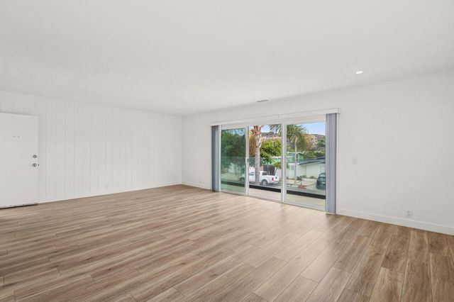 5119 River Avenue, Newport Beach, CA 92663