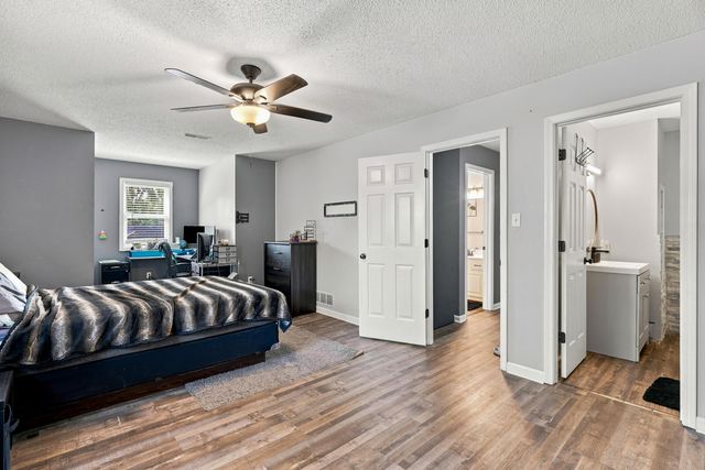 1509 SECRETARIAT DR, Columbia, MO 65202