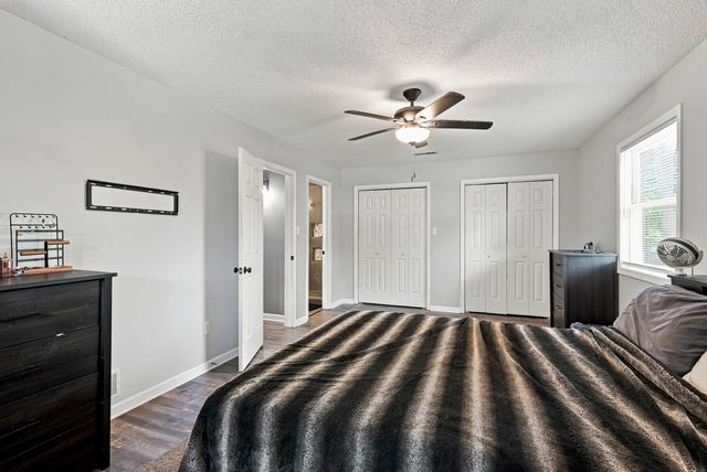 1509 SECRETARIAT DR, Columbia, MO 65202