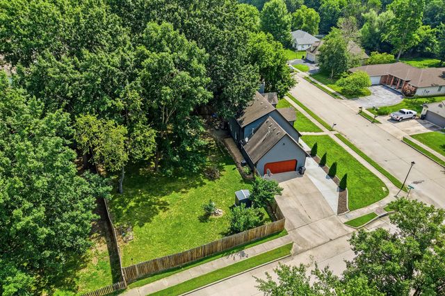 1509 SECRETARIAT DR, Columbia, MO 65202
