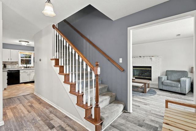 1509 SECRETARIAT DR, Columbia, MO 65202