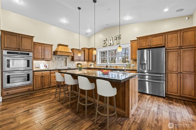 9715 Crescent Valley Drive NW, Gig Harbor, WA 98332