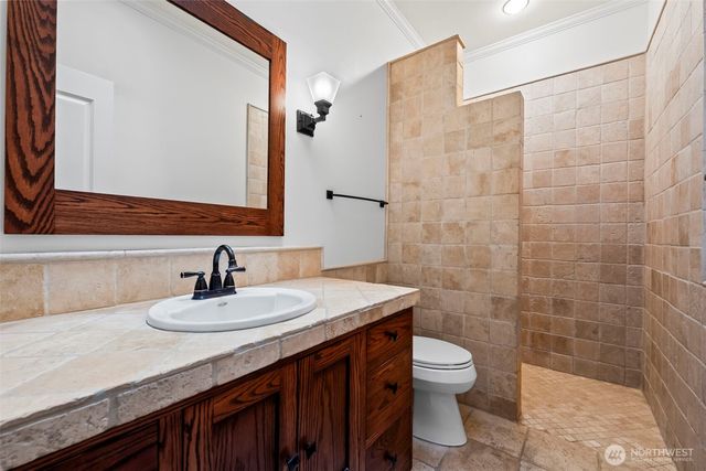 9715 Crescent Valley Drive NW, Gig Harbor, WA 98332