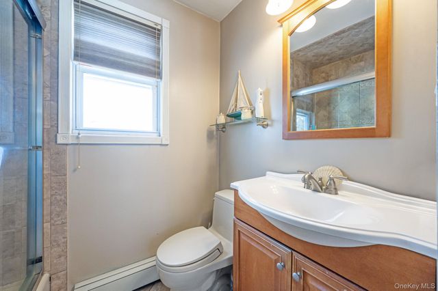 704 S 5th Street, Lindenhurst, NY 11757