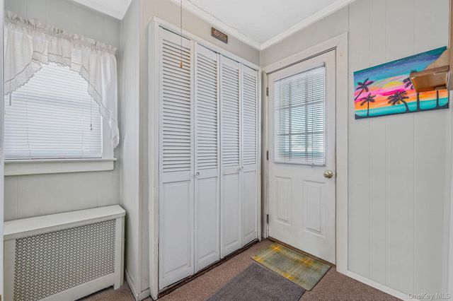 704 S 5th Street, Lindenhurst, NY 11757